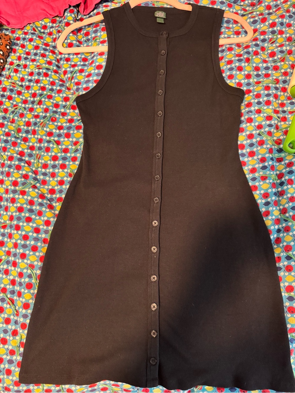 Sleeveless Button-Front Knit Dress - Black size Medium